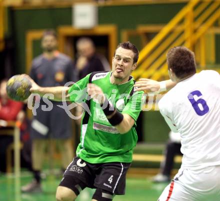 Handball Bundesliga. HC Kelag Kaernten gegen Sportunion Edelweiss Linz. Patrick Jochum (HCK), Gregor Bokesch (Linz). Klagenfurt, am 6.2.2010.
Foto: Kuess
---
pressefotos, pressefotografie, kuess, qs, qspictures, sport, bild, bilder, bilddatenbank