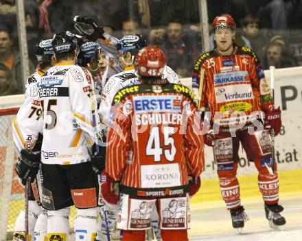 EBEL. Eishockey Bundesliga. KAC gegen EHC LIWEST Linz. Torjubel Linz. Klagenfurt, am 7.2.2010.
Foto: Kuess

---
pressefotos, pressefotografie, kuess, qs, qspictures, sport, bild, bilder, bilddatenbank