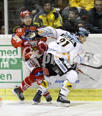 EBEL. Eishockey Bundesliga. KAC gegen EHC LIWEST Linz. Andrew Schneider, (KAC), Philipp Lukas (Linz). Klagenfurt, am 7.2.2010.
Foto: Kuess

---
pressefotos, pressefotografie, kuess, qs, qspictures, sport, bild, bilder, bilddatenbank