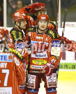 EBEL. Eishockey Bundesliga. KAC gegen EHC LIWEST Linz. Torjubel Jeff Shantz, David Schuller, Christoph Brandner (KAC). Klagenfurt, am 7.2.2010.
Foto: Kuess

---
pressefotos, pressefotografie, kuess, qs, qspictures, sport, bild, bilder, bilddatenbank