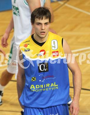 Basketball Bundesliga. Woerthersee Piraten gegen UBC St. Poelten. Martin Kohlmaier (St. Poelten).  Klagenfurt, 2.7.2010.
Foto:  Kuess

---
pressefotos, pressefotografie, kuess, qs, qspictures, sport, bild, bilder, bilddatenbank