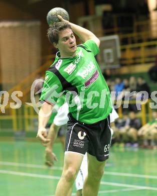 Handball Bundesliga. HC Kelag Kaernten gegen Sportunion Edelweiss Linz. Benjamin Pippan (HCK). Klagenfurt, am 6.2.2010.
Foto: Kuess
---
pressefotos, pressefotografie, kuess, qs, qspictures, sport, bild, bilder, bilddatenbank