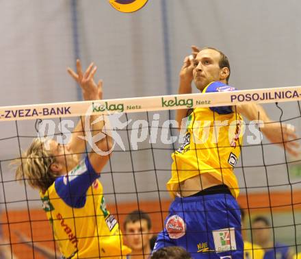 Volleyball GM Capital Challenge Cup. SK Aich/Dob (AUT) gegen VC Euphony Asse-Lennik (BEL).  BENCIC Martin, LEEB Michael (Aich/Dob). Prevalje, 11.2.2010. 
Foto: Kuess

---
pressefotos, pressefotografie, kuess, qs, qspictures, sport, bild, bilder, bilddatenbank