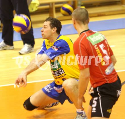 Volleyball GM Capital Challenge Cup. SK Aich/Dob (AUT) gegen VC Euphony Asse-Lennik (Belgien).  PUNIK Nejc  (Aich/Dob). Prevalje, 11.2.2010. 
Foto: Kuess

---
pressefotos, pressefotografie, kuess, qs, qspictures, sport, bild, bilder, bilddatenbank