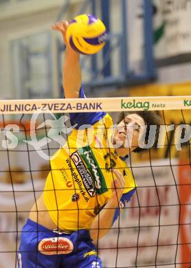 Volleyball GM Capital Challenge Cup. SK Aich/Dob (AUT) gegen VC Euphony Asse-Lennik (BEL).  ASCHMANN Kurt (Aich/Dob). Prevalje, 11.2.2010. 
Foto: Kuess

---
pressefotos, pressefotografie, kuess, qs, qspictures, sport, bild, bilder, bilddatenbank