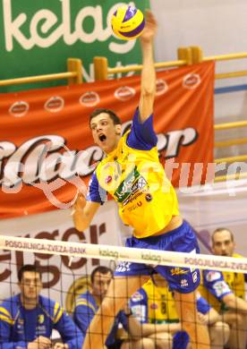 Volleyball GM Capital Challenge Cup. SK Aich/Dob (AUT) gegen VC Euphony Asse-Lennik (BEL).  BENCZ Milan (Aich/Dob). Prevalje, 11.2.2010. 
Foto: Kuess

---
pressefotos, pressefotografie, kuess, qs, qspictures, sport, bild, bilder, bilddatenbank