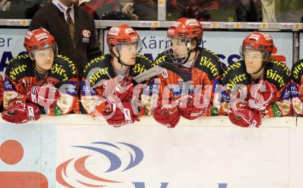 EBEL. Eishockey Bundesliga. KAC gegen EHC LIWEST Linz. Stefan Geier, Manuel Pirmann. Markus Poeck, Silvio Jakobitsch (KAC). Klagenfurt, am 7.2.2010.
Foto: Kuess

---
pressefotos, pressefotografie, kuess, qs, qspictures, sport, bild, bilder, bilddatenbank