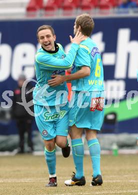 Fussball. Tipp3-Bundesliga. SK Austria Kaernten gegen SK Puntigamer Sturm Graz. Torjubel Daniel Beichler, Manuel Weber (Graz). Klagenfurt, 14.2.2010.
Foto: Kuess 

---
pressefotos, pressefotografie, kuess, qs, qspictures, sport, bild, bilder, bilddatenbank