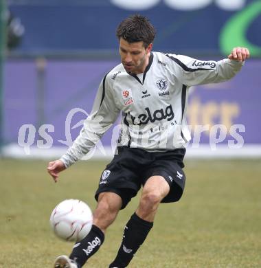 Fussball. Tipp3-Bundesliga. SK Austria Kaernten gegen SK Puntigamer Sturm Graz. Luka Elsner (Austria Kaernten). Klagenfurt, 14.2.2010.
Foto: Kuess 

---
pressefotos, pressefotografie, kuess, qs, qspictures, sport, bild, bilder, bilddatenbank