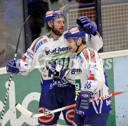 EBEL. Eishockey Bundesliga. EC Pasut VSV gegen EHC LIWEST Linz.  Torjubel Kiel McLeod, Jonathan Ferland (VSV). Villach, am 19.2.2010.
Foto: Kuess 


---
pressefotos, pressefotografie, kuess, qs, qspictures, sport, bild, bilder, bilddatenbank