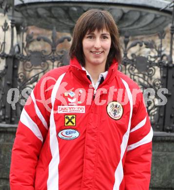 Stocksport. Eisschiessen. IFI Eisstock Europameisterschaften, Vorberichte, Pressekonferenz, Teampraesentation.  Romana Waldner (AUT). Klagenfurt, am 20.2.2010.
Foto:Kuess
---
pressefotos, pressefotografie, kuess, qs, qspictures, sport, bild, bilder, bilddatenbank