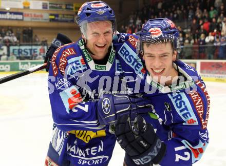 EBEL. Eishockey Bundesliga. EC Pasut VSV gegen EHC LIWEST Linz.  Jubel Guenther Lanzinger, Michael Raffl. Villach, am 23.2.2010.
Foto: Kuess 


---
pressefotos, pressefotografie, kuess, qs, qspictures, sport, bild, bilder, bilddatenbank