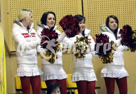 Eishockey Carinthian Hockey League CHL.  EC Tarco Woelfe Klagenfurt gegen EC Feld am See. Cheerleaders. Klagenfurt, am 25.2.2010.
Foto: Kuess

---
pressefotos, pressefotografie, kuess, qs, qspictures, sport, bild, bilder, bilddatenbank