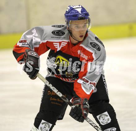 Eishockey Carinthian Hockey League CHL.  EC Tarco Woelfe Klagenfurt gegen EC Feld am See. Thomas Zammernig (Feld am See). Klagenfurt, am 25.2.2010.
Foto: Kuess

---
pressefotos, pressefotografie, kuess, qs, qspictures, sport, bild, bilder, bilddatenbank