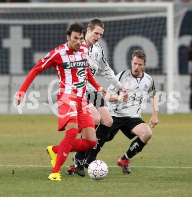 Fussball. Tipp3-Bundesliga. SK Austria Kelag Kaernten  gegen KSV Superfund Kapfenberger SV. Daniel Gramann, Thomas Riedl, (Austria Kaernten), Srdjan Pavlov (Kapfenberg). Klagenfurt, 27.2.2010. 
Foto: Kuess

---
pressefotos, pressefotografie, kuess, qs, qspictures, sport, bild, bilder, bilddatenbank