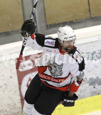 Eishockey Carinthian Hockey League CHL.  EC Tarco Woelfe Klagenfurt gegen EC Feld am See. Jubel Andreas Moschik (Tarco). Klagenfurt, am 25.2.2010.
Foto: Kuess

---
pressefotos, pressefotografie, kuess, qs, qspictures, sport, bild, bilder, bilddatenbank