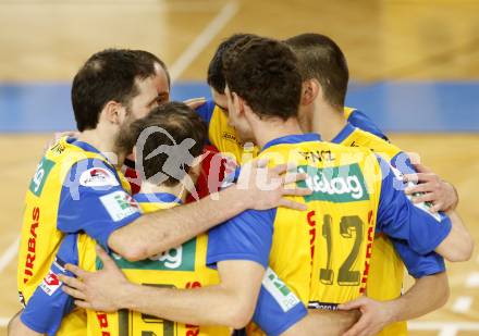 Volleyball Bundesliga. VBK Loewen gegen SK Aich/Dob. Jubel (Aich/Dob). Klagenfurt am 27.02.2010
Foto: Kuess
---
pressefotos, pressefotografie, kuess, qs, qspictures, sport, bild, bilder, bilddatenbank