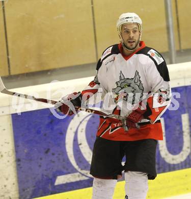 Eishockey Carinthian Hockey League CHL.  EC Tarco Woelfe Klagenfurt gegen EC Feld am See. Manuel Ferrara (Tarco). Klagenfurt, am 25.2.2010.
Foto: Kuess

---
pressefotos, pressefotografie, kuess, qs, qspictures, sport, bild, bilder, bilddatenbank