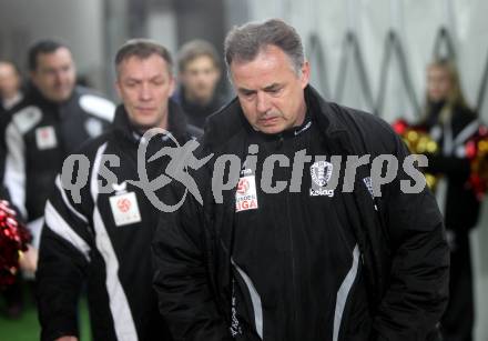 Fussball. Tipp3-Bundesliga. SK Austria Kelag Kaernten  gegen KSV Superfund Kapfenberger SV. Trainer Joze Prelogar (Austria Kaernten). Klagenfurt, 27.2.2010. 
Foto: Kuess

---
pressefotos, pressefotografie, kuess, qs, qspictures, sport, bild, bilder, bilddatenbank