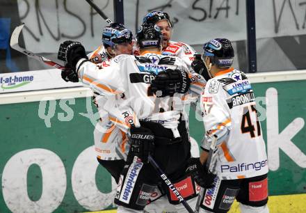 EBEL. Eishockey Bundesliga. EC Pasut VSV gegen EHC LIWEST Linz.  Torjubel Linz. Villach, am 28.2.2010.
Foto: Kuess 


---
pressefotos, pressefotografie, kuess, qs, qspictures, sport, bild, bilder, bilddatenbank