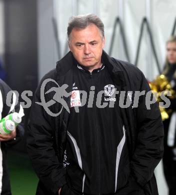 Fussball. Tipp3-Bundesliga. SK Austria Kelag Kaernten  gegen KSV Superfund Kapfenberger SV. Trainer Joze Prelogar (Austria Kaernten). Klagenfurt, 27.2.2010. 
Foto: Kuess

---
pressefotos, pressefotografie, kuess, qs, qspictures, sport, bild, bilder, bilddatenbank