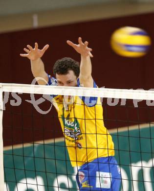 Volleyball Bundesliga. VBK Loewen gegen SK Aich/Dob. Milan BENCZ (Aich/Dob). Klagenfurt am 27.02.2010
Foto: Kuess
---
pressefotos, pressefotografie, kuess, qs, qspictures, sport, bild, bilder, bilddatenbank