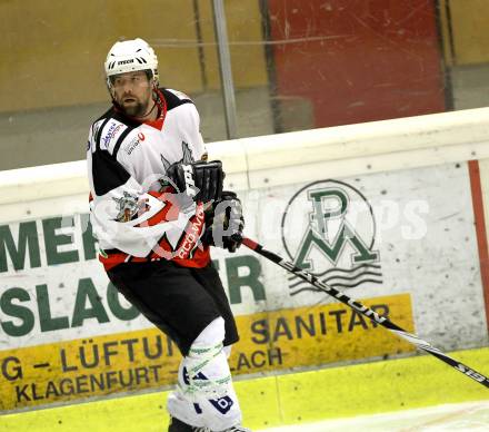 Eishockey Carinthian Hockey League CHL.  EC Tarco Woelfe Klagenfurt gegen EC Feld am See. Andreas Moschik (Tarco). Klagenfurt, am 25.2.2010.
Foto: Kuess

---
pressefotos, pressefotografie, kuess, qs, qspictures, sport, bild, bilder, bilddatenbank