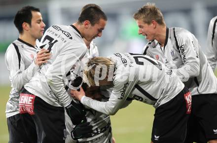 Fussball BUndesliga. SK Austria Kaernten gegen SV Mattersburg. Torjubel  (Kaernten). Klagenfurt, am 6.2.2010.
Foto: Kuess
---
pressefotos, pressefotografie, kuess, qs, qspictures, sport, bild, bilder, bilddatenbank