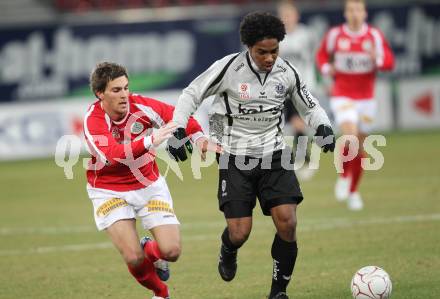 Fussball BUndesliga. SK Austria Kaernten gegen SV Mattersburg. Sandro Ferreira Da Silva (Kaernten), Manuel Seidl (Mattersburg). Klagenfurt, am 6.2.2010.
Foto: Kuess
---
pressefotos, pressefotografie, kuess, qs, qspictures, sport, bild, bilder, bilddatenbank