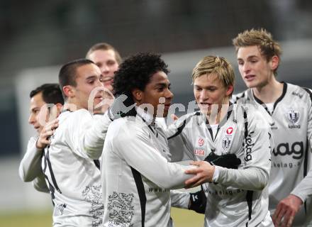 Fussball BUndesliga. SK Austria Kaernten gegen SV Mattersburg. Torjubel  (Kaernten). Klagenfurt, am 6.2.2010.
Foto: Kuess
---
pressefotos, pressefotografie, kuess, qs, qspictures, sport, bild, bilder, bilddatenbank