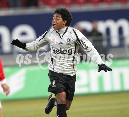 Fussball BUndesliga. SK Austria Kaernten gegen SV Mattersburg. Torjubel Sandro Ferreira Da Silva (Kaernten). Klagenfurt, am 6.2.2010.
Foto: Kuess
---
pressefotos, pressefotografie, kuess, qs, qspictures, sport, bild, bilder, bilddatenbank