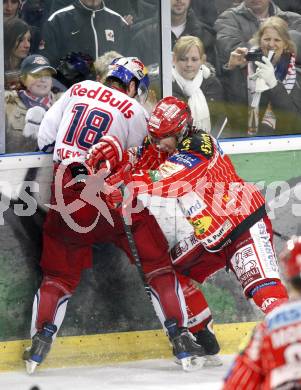 EBEL. Eishockey Bundesliga. EC Red Bull Salzburg gegen KAC. RATZ Herbert (KAC), FILEWICH Jonathan (Salzburg). Salzburg, am 7.3.2010.
Foto: Kuess 

---
pressefotos, pressefotografie, kuess, qs, qspictures, sport, bild, bilder, bilddatenbank