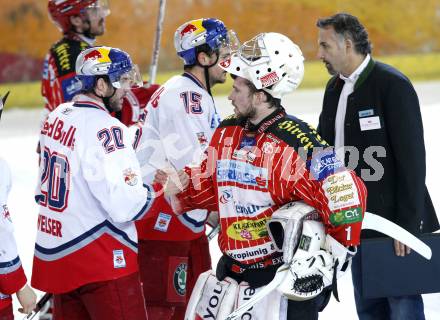 EBEL. Eishockey Bundesliga. EC Red Bull Salzburg gegen KAC. KAC gratuliert Salzburg. Salzburg, am 7.3.2010.
Foto: Kuess 

---
pressefotos, pressefotografie, kuess, qs, qspictures, sport, bild, bilder, bilddatenbank