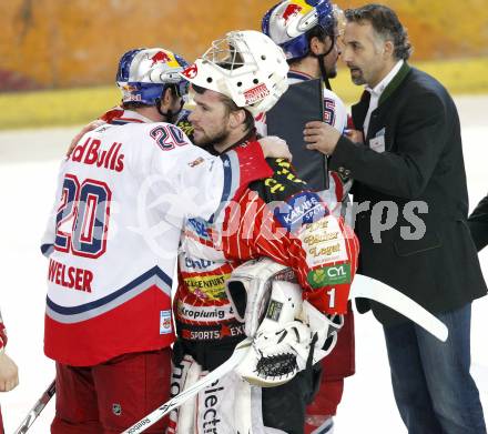 EBEL. Eishockey Bundesliga. EC Red Bull Salzburg gegen KAC. PARISE Jordan (KAC),  gratuliert WELSER Daniel (Salzburg). Salzburg, am 7.3.2010.
Foto: Kuess 

---
pressefotos, pressefotografie, kuess, qs, qspictures, sport, bild, bilder, bilddatenbank