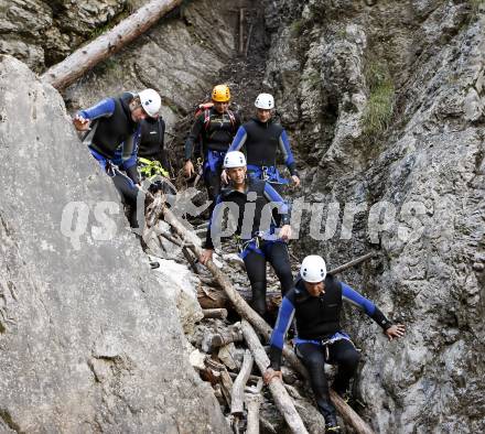 EBEL. Eishockey Bundesliga. Teambuilding KAC. Jeffrey Tory. Rafting. Lienz, am 1.9.2008.
Foto: Kuess
---
pressefotos, pressefotografie, kuess, qs, qspictures, sport, bild, bilder, bilddatenbank