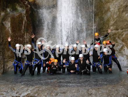 EBEL. Eishockey Bundesliga. Teambuilding KAC. Jeffrey Tory. Rafting. Lienz, am 1.9.2008.
Foto: Kuess
---
pressefotos, pressefotografie, kuess, qs, qspictures, sport, bild, bilder, bilddatenbank