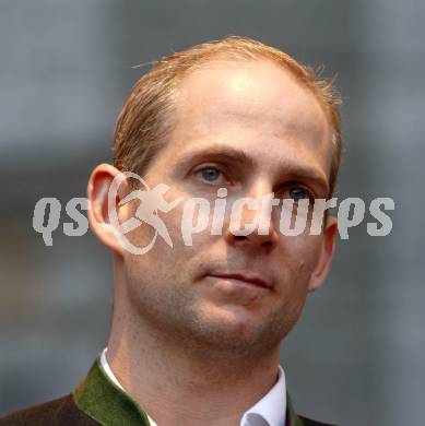 Eishockey Bundesliga.  Meisterfeier. Jeffrey Tory. Klagenfurt, 7.4.2009.
Foto: Kuess
---
pressefotos, pressefotografie, kuess, qs, qspictures, sport, bild, bilder, bilddatenbank