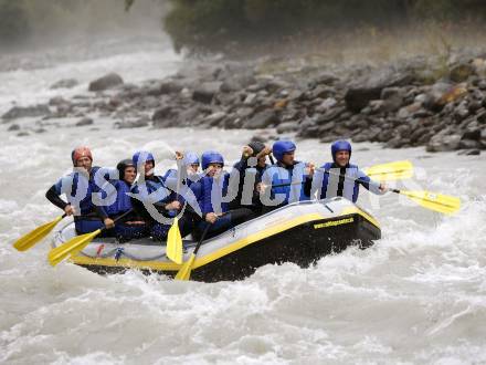 EBEL. Eishockey Bundesliga. Teambuilding KAC. Jeffrey Tory. Rafting. Lienz, am 1.9.2008.
Foto: Kuess
---
pressefotos, pressefotografie, kuess, qs, qspictures, sport, bild, bilder, bilddatenbank