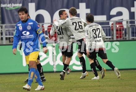 Fussball Stiegl OEFB Cup. SK Austria Kaernten gegen Fernwaerme Vienna. Jubel Markus Pink(Kaernten). Klagenfurt, am 9.3.2010.
Foto: Kuess
---
pressefotos, pressefotografie, kuess, qs, qspictures, sport, bild, bilder, bilddatenbank