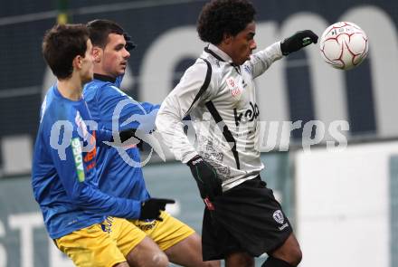 Fussball Stiegl OEFB Cup. SK Austria Kaernten gegen Fernwaerme Vienna. Sandro Ferreira Da Silva (Kaernten). Klagenfurt, am 9.3.2010.
Foto: Kuess
---
pressefotos, pressefotografie, kuess, qs, qspictures, sport, bild, bilder, bilddatenbank