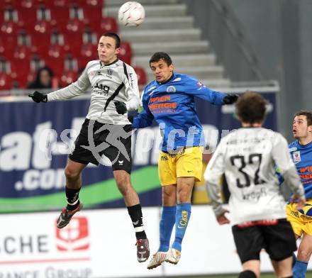 Fussball Stiegl OEFB Cup. SK Austria Kaernten gegen Fernwaerme Vienna. Markus Pink (Kaernten). Klagenfurt, am 9.3.2010.
Foto: Kuess
---
pressefotos, pressefotografie, kuess, qs, qspictures, sport, bild, bilder, bilddatenbank