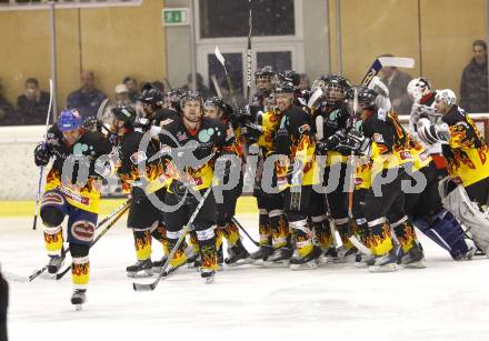 Eishockey Carinthian Hockey League CHL.  EC Tarco Woelfe Klagenfurt gegen EC SV Spittal. Jubel (Spittal). Klagenfurt, am 9.3.2010.
Foto: Kuess

---
pressefotos, pressefotografie, kuess, qs, qspictures, sport, bild, bilder, bilddatenbank