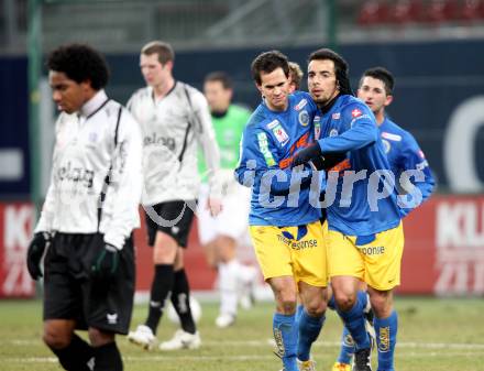 Fussball Stiegl OEFB Cup. SK Austria Kaernten gegen Fernwaerme Vienna. Torjubel (Vienna). Klagenfurt, am 9.3.2010.
Foto: Kuess
---
pressefotos, pressefotografie, kuess, qs, qspictures, sport, bild, bilder, bilddatenbank