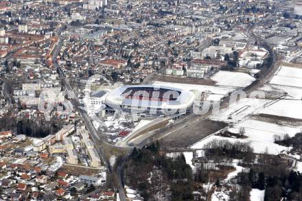 Fussball. Woerthersee Stadion. Hypo Group Arena. Flugperspektive. Klagenfurt, 28.2.2009.
Foto: Kuess
---
pressefotos, pressefotografie, kuess, qs, qspictures, sport, bild, bilder, bilddatenbank