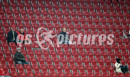 Fussball Stiegl OEFB Cup. SK Austria Kaernten gegen Fernwaerme Vienna. Leere Zuschauerraenge in der Hypo Group Arena. Klagenfurt, am 9.3.2010.
Foto: Kuess
---
pressefotos, pressefotografie, kuess, qs, qspictures, sport, bild, bilder, bilddatenbank