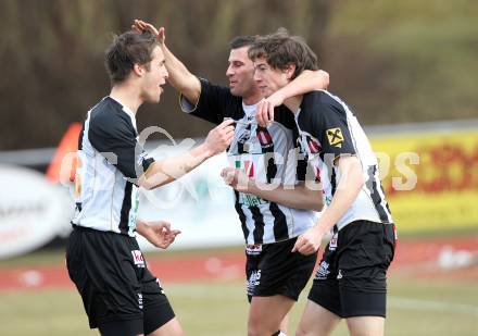 Fussball. Regionalliga. WAC/St. Andrae gegen SV Bad Aussee.  Torjubel Christian Falk, Devid Stanisavljevic, Stefan Stueckler  (WAC/St. Andrae). Wolfsberg, 13.3.2010. 
Foto: Kuess

---
pressefotos, pressefotografie, kuess, qs, qspictures, sport, bild, bilder, bilddatenbank