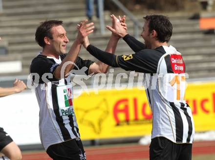 Fussball. Regionalliga. WAC/St. Andrae gegen SV Bad Aussee.  Torjubel Marco Reich, Juergen Saler (WAC/St. Andrae). Wolfsberg, 13.3.2010. 
Foto: Kuess

---
pressefotos, pressefotografie, kuess, qs, qspictures, sport, bild, bilder, bilddatenbank