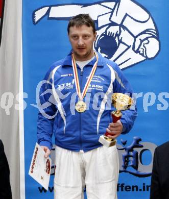 Judo. Kaerntner Meisterschaften. (+90kg - 100kg). Marco Loefler. Feldkirchen, 14. 3. 2010.
Foto: Kuess
---
pressefotos, pressefotografie, kuess, qs, qspictures, sport, bild, bilder, bilddatenbank