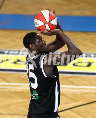 Basketball Bundesliga. Woerthersee Piraten gegen Guessing Knights.  Jean Francois  (Guessing Knights). Klagenfurt, 14.3.2010.
Foto:  Kuess

---
pressefotos, pressefotografie, kuess, qs, qspictures, sport, bild, bilder, bilddatenbank