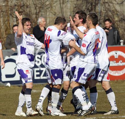 Fussball Regionalliga. SAK gegen Wels. Jubel (SAK). Klagenfurt, 14.3.2010.
Foto: Kuess
---
pressefotos, pressefotografie, kuess, qs, qspictures, sport, bild, bilder, bilddatenbank